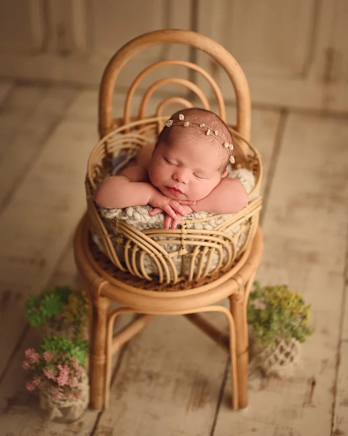 Babymoon Rustic Cane Chair | Wooden Properties | Baby Photography Props