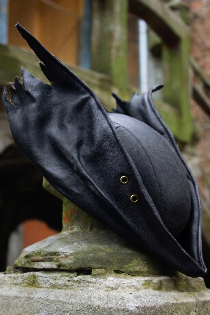 Bloodborne Hunter Hat – Gothic Cosplay Headpiece Replica