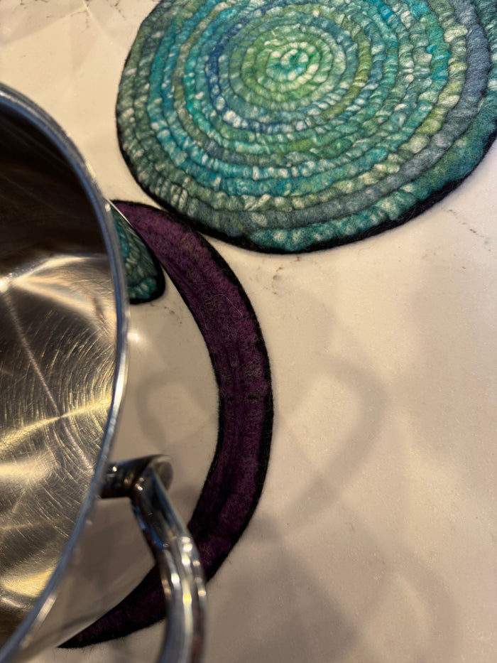 Blue/Green Trivet from Enchanted Farms Alpaca Fiber!! 7.5”