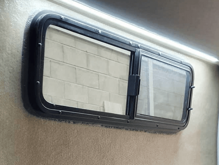 VW1033R Passenger Side Bunk Window (Interior View) - Campervan HQ