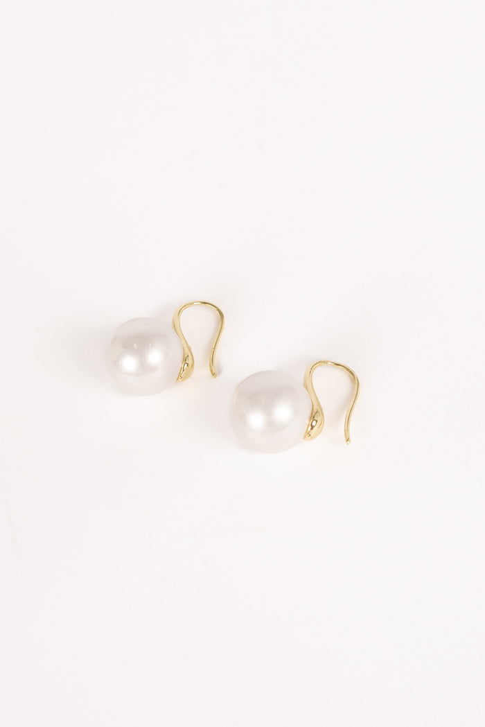 Petal and Pup USA ACCESSORIES Daniella Pearl Earrings - Gold One Size