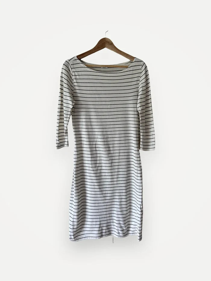 Filippa K-klänning