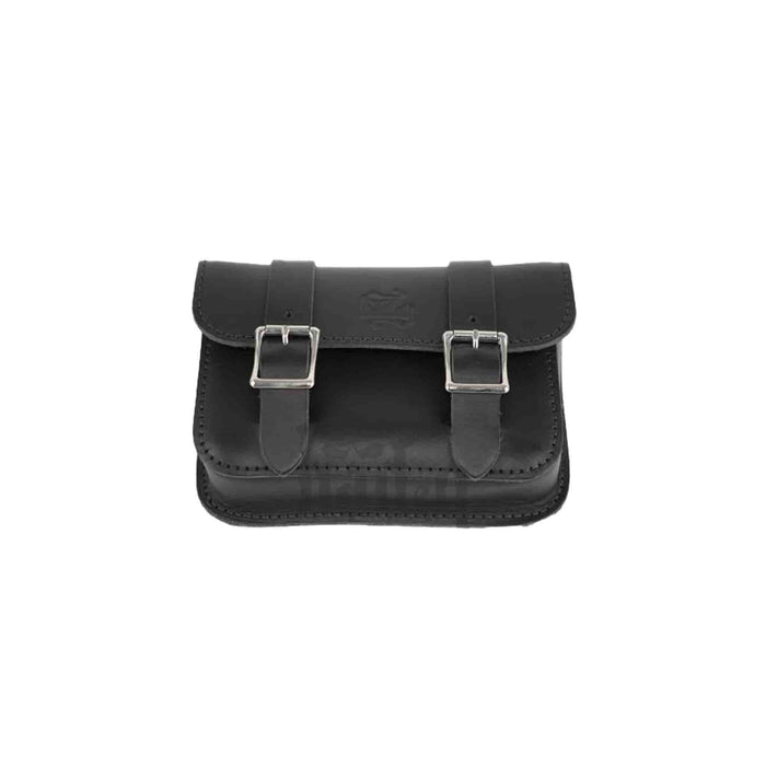 Upgrade your Harley-Davidson® Dyna with the DBB06 Dyna Bolt On Battery Bag. Hand crafted in USA with premium leather and top quality hardware. Durable and stylish, it's the perfect fit for your motorcycle.