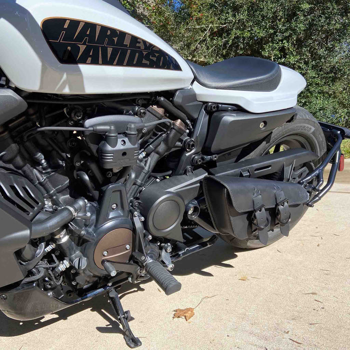 Upgrade your Harley-Davidson® Sportster S with the SL06 Left Side Solo Bag. Hand crafted in USA with premium leather and top quality hardware. Durable and stylish, it's the perfect fit for your motorcycle.
