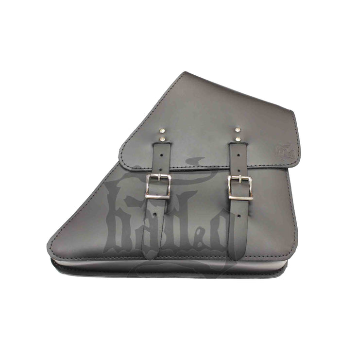 Upgrade your Harley-Davidson® FXR with the FXRR01 Right Side Solo Bag. Hand crafted in USA with premium leather and top quality hardware. Durable and stylish, it's the perfect fit for your motorcycle.
