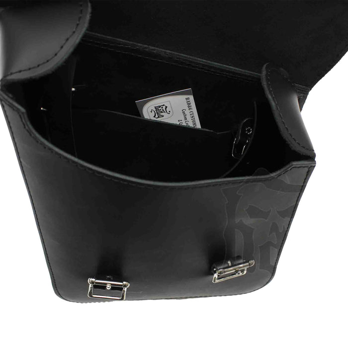 Upgrade your Harley-Davidson® Softail with the SHL02 Left Side Swingarm Solo Bag. Hand crafted in USA with premium leather and top quality hardware. Designed to fit all Pre-2017 Harley-Davidson® Softail models*. Durable and stylish, it features easy installation and it's the perfect fit for your motorcycle.