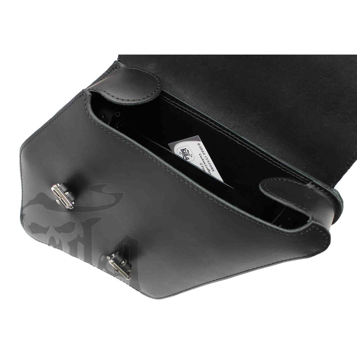 Upgrade your Honda VTX with the VTXR01 Right Side Solo Bag. Hand crafted in USA with premium leather and top quality hardware. Durable and stylish, it's the perfect fit for your motorcycle.