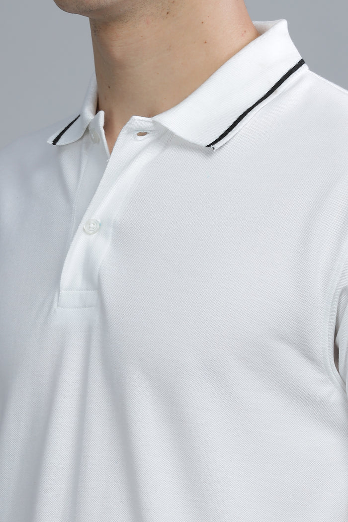 White / S