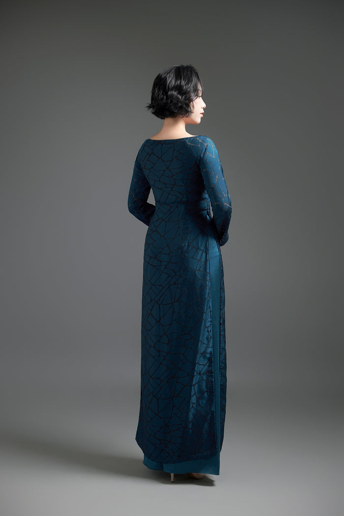 Teal Ao Dai with Cracked Detailing