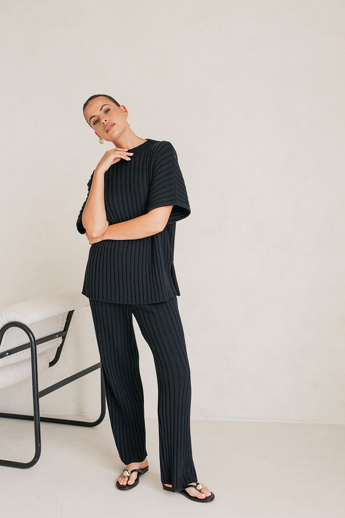 Celine Knit Ribbed Top - Black