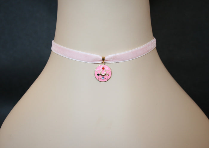 Unicorn Crafts: Magical Moon Chocker