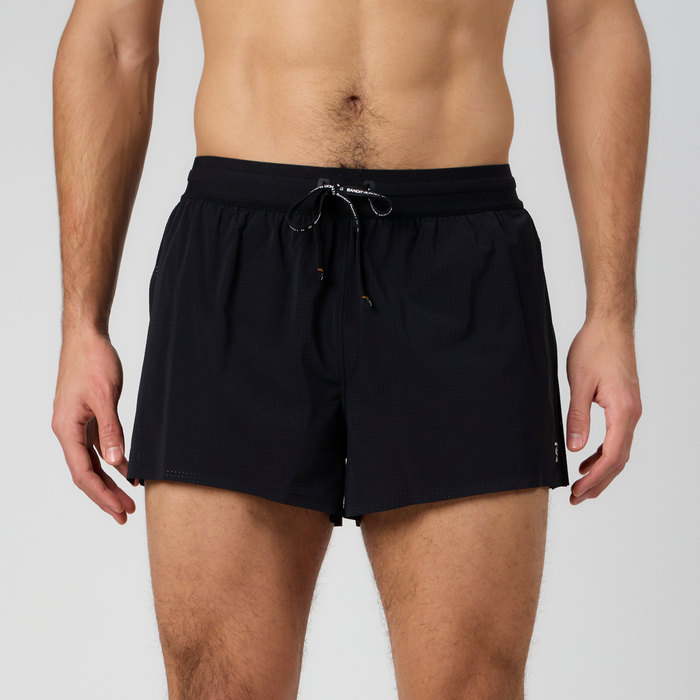 Front view of the Vento™ 3" Split Short, featuring 4 gel-sized pockets on the back, water-repellent finish, perforated fabric, and custom waistband with branded drawstring.